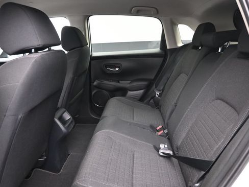 Certified 2026 Honda HR-V LX image 26