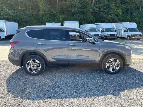 Used 2023 Hyundai Santa Fe SEL w/ Winter Weather Package AWD/4WD image 6