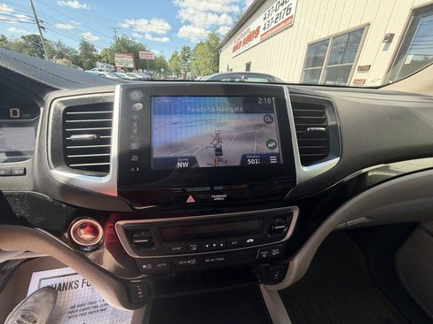 Used 2017 Honda Ridgeline RTL-E image 15