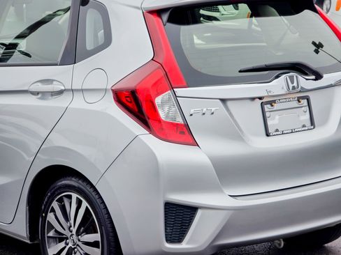 Used 2016 Honda Fit EX image 12