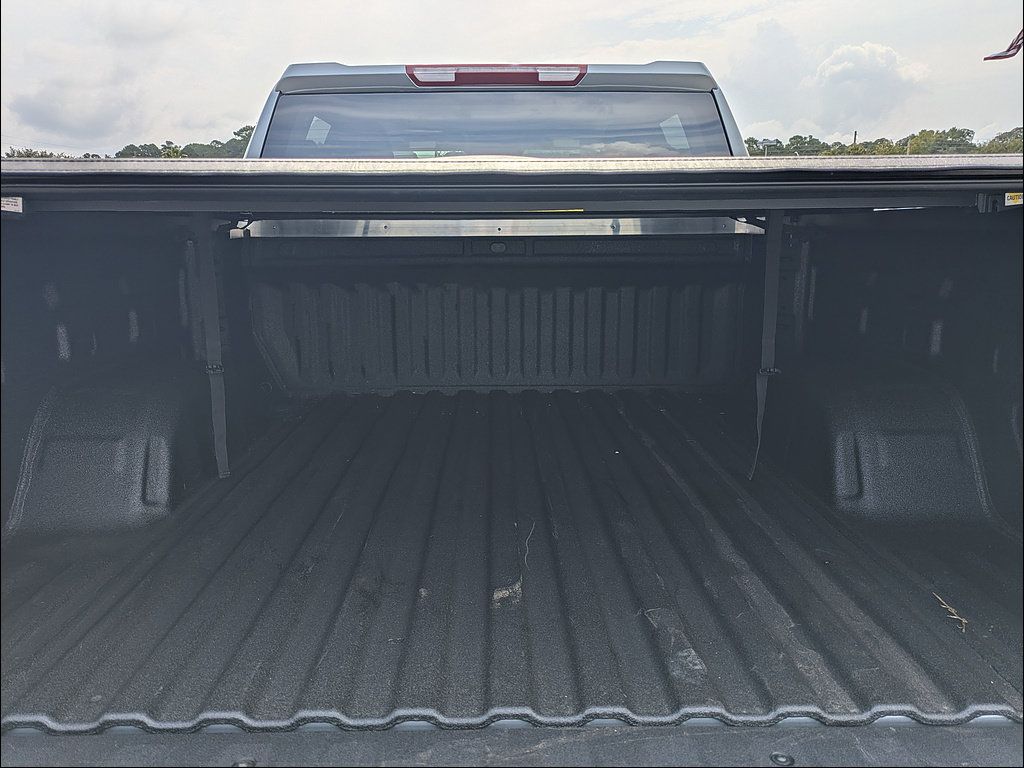 Certified 2026 Chevrolet Silverado 1500 Custom RWD image 14