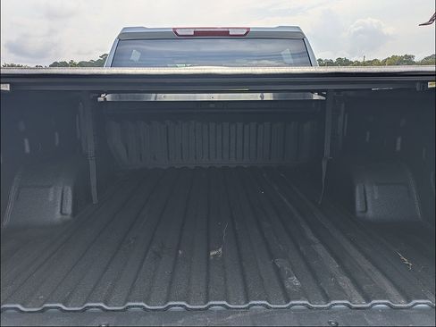 Certified 2026 Chevrolet Silverado 1500 Custom RWD image 14