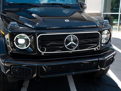 Used 2025 Mercedes-Benz G 580 w/ EQ Technology image 5