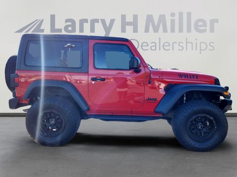 Used 2020 Jeep Wrangler Sport image 6