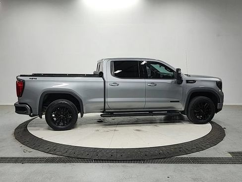 Used 2023 GMC Sierra 1500 Elevation w/ Preferred Package AWD/4WD image 8