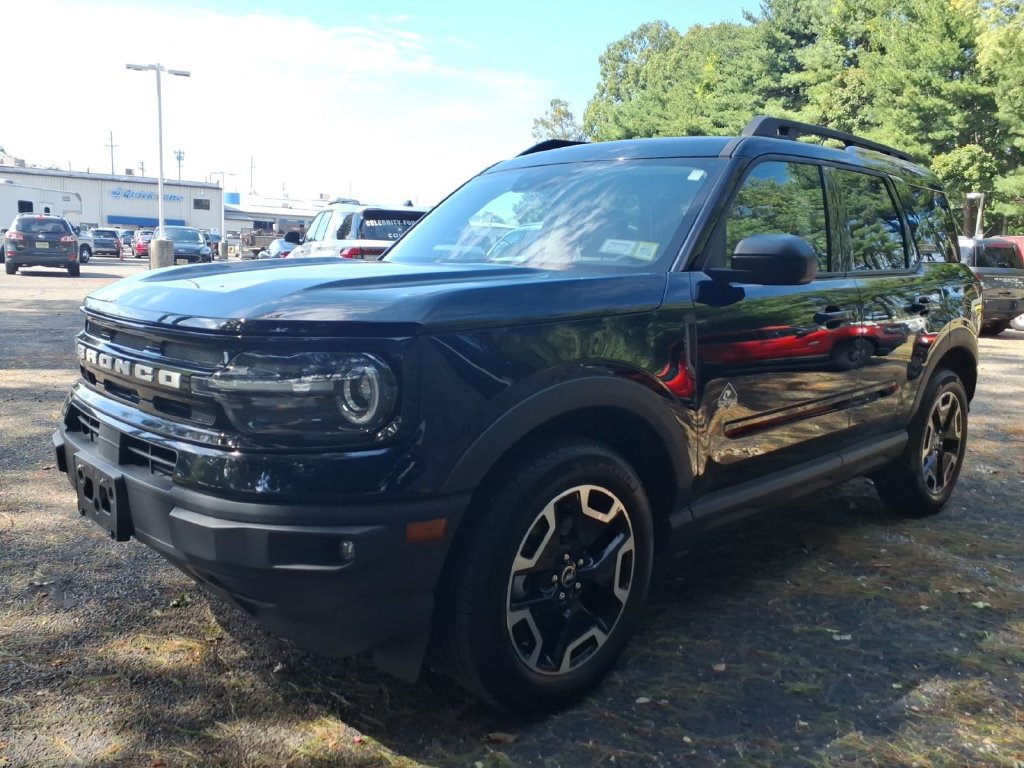 Certified 2023 Ford Bronco Sport Outer Banks w/ Tech Package AWD/4WD image 5