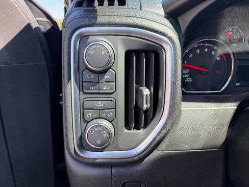 Used 2019 Chevrolet Silverado 1500 LT w/ All-Star Edition AWD/4WD image 24