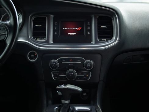 Used 2016 Dodge Charger SE w/ Popular Equipment Group RWD image 26