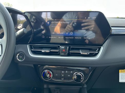 New 2026 Chevrolet TrailBlazer LT image 11