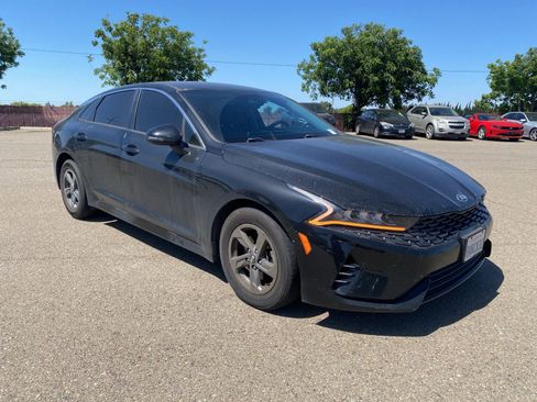 Used 2021 Kia K5 LX FWD image 3