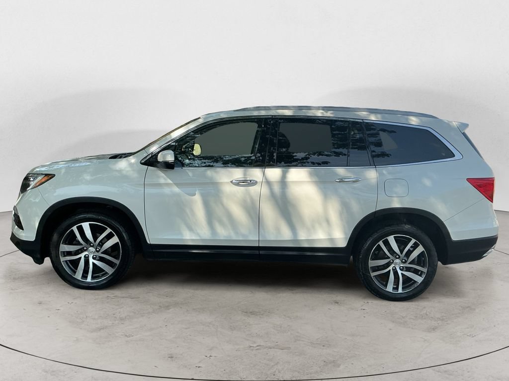 Used 2017 Honda Pilot Elite image 12