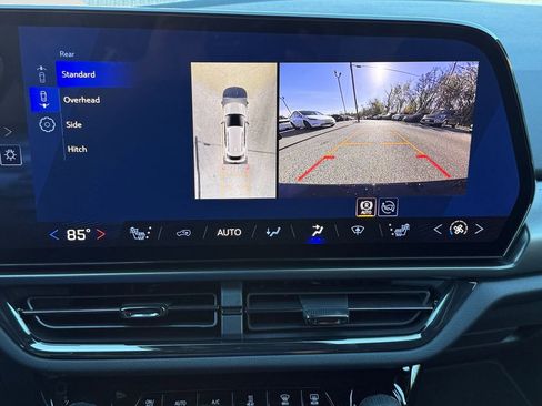 New 2026 Chevrolet Equinox EV RS image 19