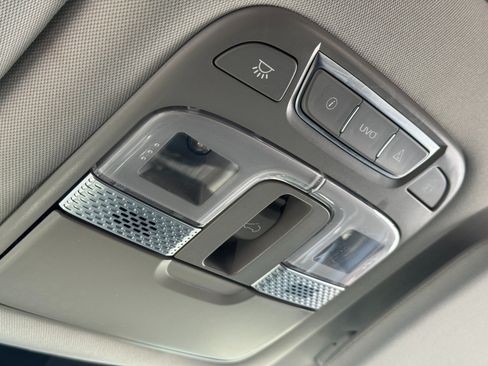 Used 2020 Kia Telluride EX w/ EX Premium Package FWD image 31