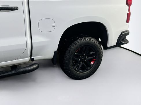 Used 2023 Chevrolet Silverado 1500 Custom Trail Boss w/ LPO, Dark Essentials Package image 28