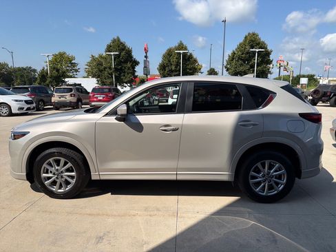Used 2025 MAZDA CX-5 AWD 2.5 S w/ Preferred Package image 5