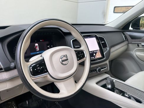 Certified 2023 Volvo XC90 B6 Plus w/ Protection Package Premier AWD/4WD image 5