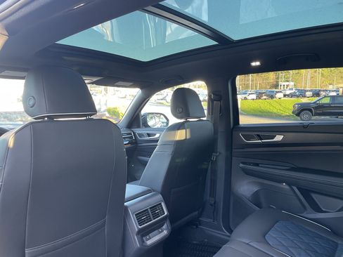 New 2026 Volkswagen Atlas Cross Sport SEL Premium R-Line image 13