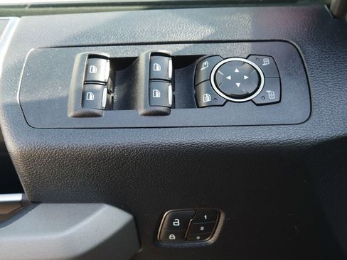 Used 2019 Ford F150 Raptor w/ Equipment Group 802A Luxury AWD/4WD image 31