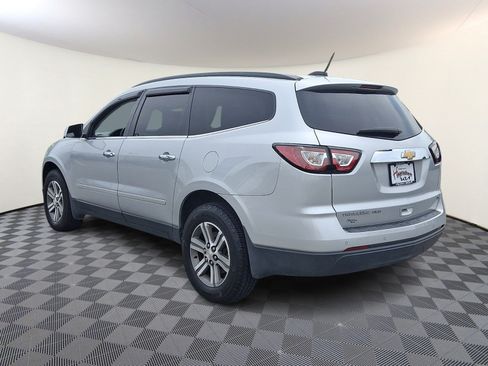 Used 2017 Chevrolet Traverse LT AWD/4WD image 4