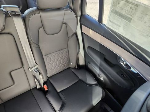 Certified 2025 Volvo XC90 B5 Core w/ Climate Package image 15