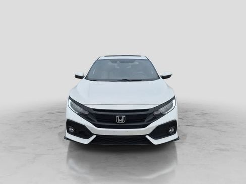 Used 2017 Honda Civic Sport Touring image 3