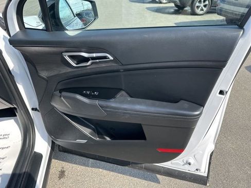 Used 2023 Kia Sportage X-Line w/ X-Line Premium Package image 10