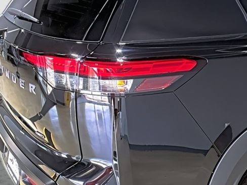 New 2026 Nissan Pathfinder SV AWD/4WD image 14