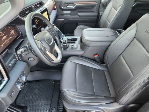 Used 2024 GMC Sierra 1500 Denali w/ Denali Reserve Package image 10