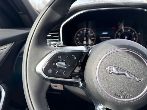 Certified 2026 Jaguar F-PACE R-Dynamic S AWD/4WD image 21