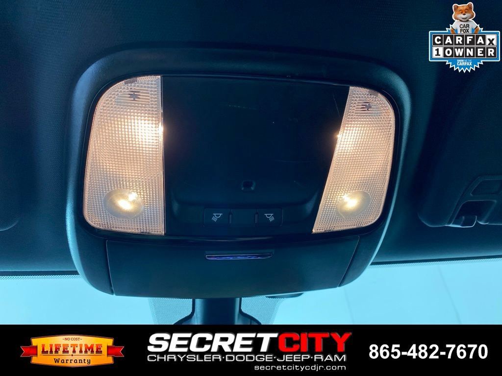 Used 2021 Dodge Durango GT w/ Blacktop Package RWD image 18