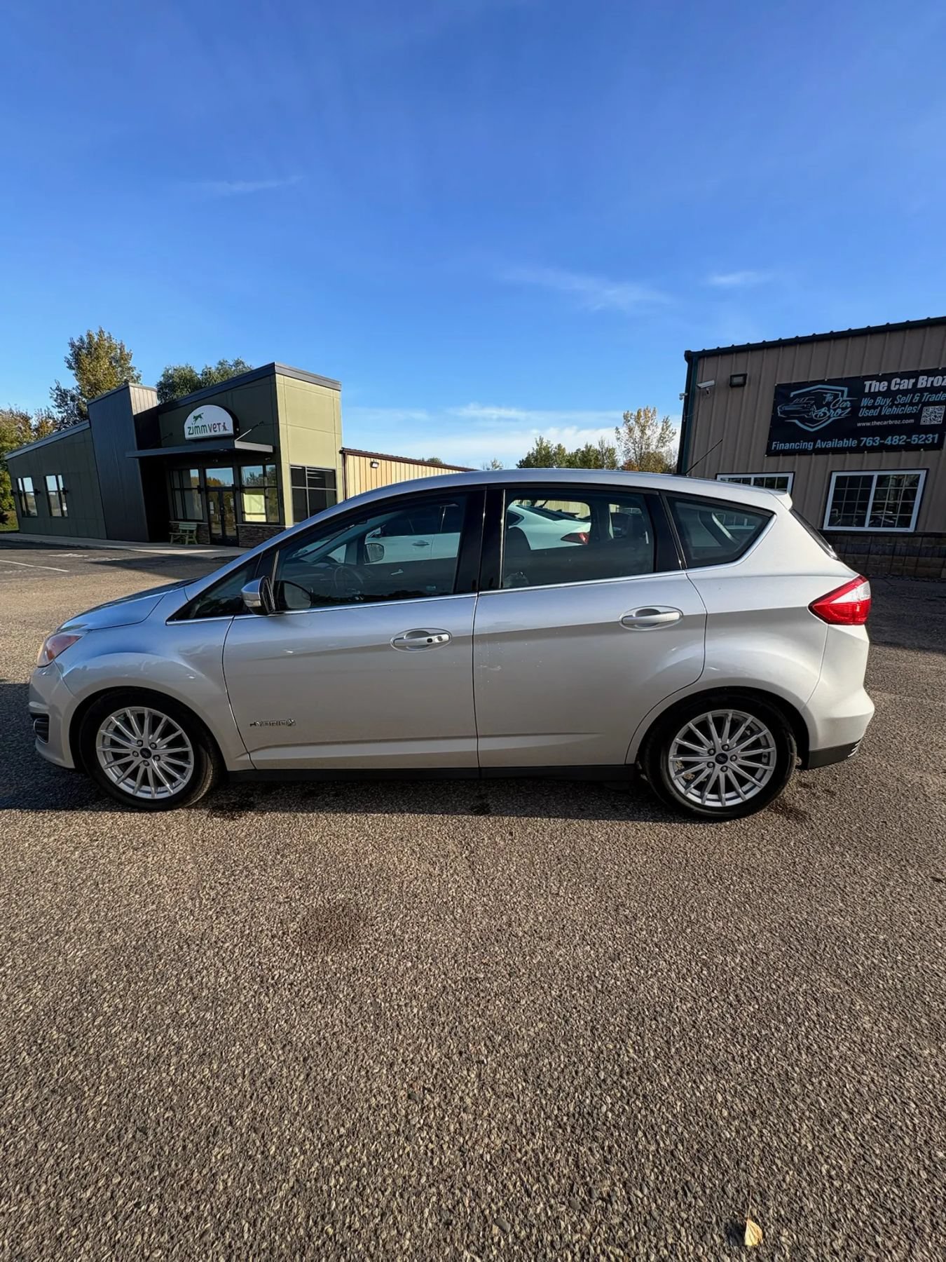 Used 2016 Ford C-MAX SEL w/ Equipment Group 302A FWD image 8