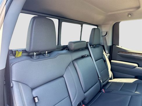 Used 2025 GMC Sierra 1500 Elevation w/ Elevation Premium Package image 27