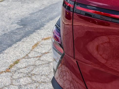 New 2026 Hyundai Kona SEL Premium FWD image 8