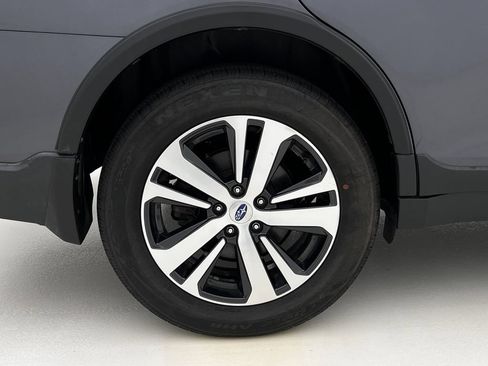 Used 2019 Subaru Outback 2.5i Limited w/ Protection Package #1 AWD/4WD image 29