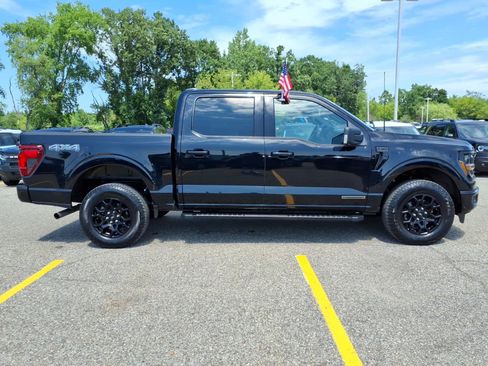 Used 2024 Ford F150 XLT w/ Equipment Group 302A MID AWD/4WD image 9