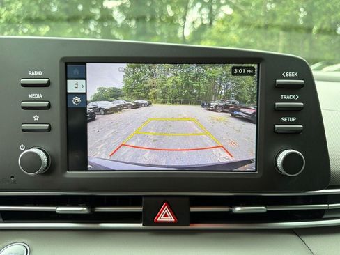 Certified 2026 Hyundai Elantra Sport FWD image 23