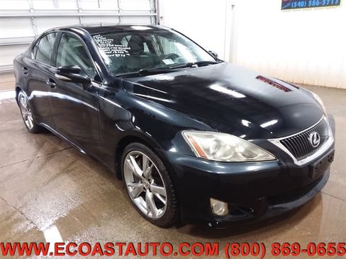 Used 2009 Lexus IS 350 w/ Premium Pkg image 4