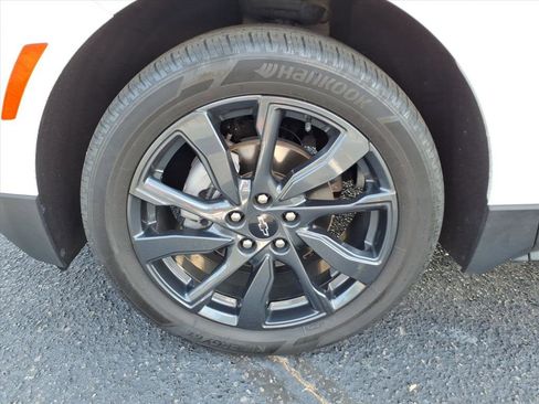 Certified 2022 Chevrolet Equinox RS w/ LPO, Floor Liner Package image 5