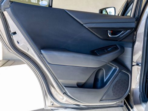 Used 2022 Subaru Outback Premium image 20