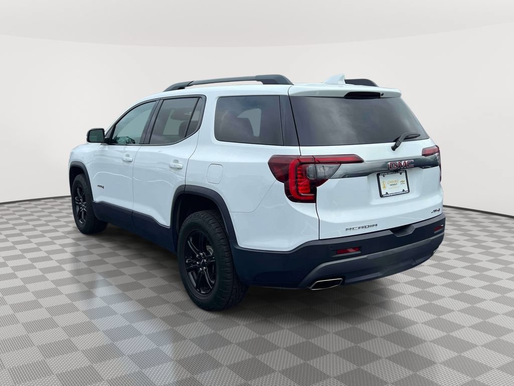 Used 2020 GMC Acadia AT4 w/ Driver Alert Package II AWD/4WD image 4