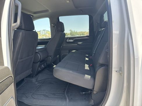 Used 2024 GMC Sierra 3500 SLE image 12