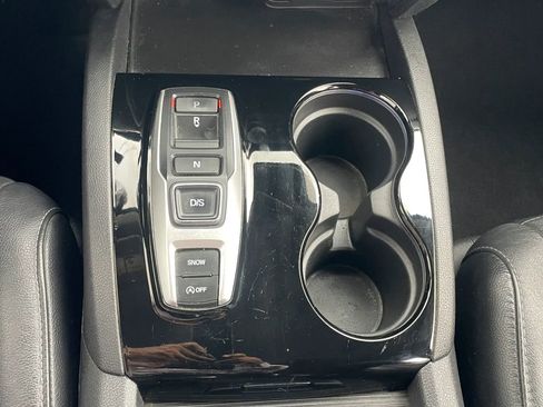 Used 2017 Honda Pilot Touring image 27