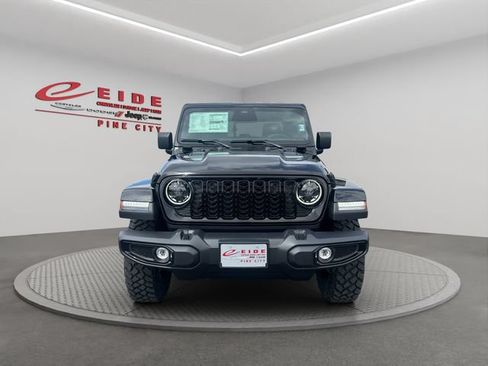 New 2026 Jeep Gladiator Sport AWD/4WD image 8