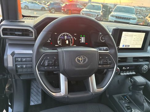 Used 2025 Toyota 4Runner SR5 image 13