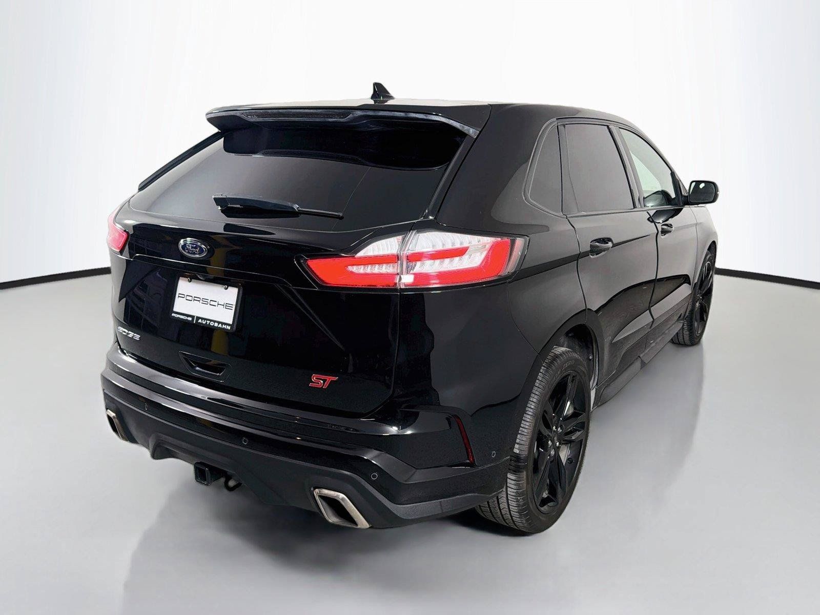 Used 2019 Ford Edge ST w/ Equipment Group 401A AWD/4WD image 7