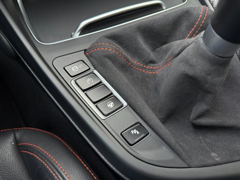 Used 2021 BMW M2 Competition w/ Executive Package image 19