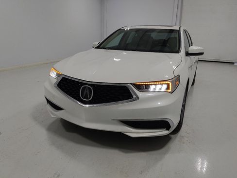 Used 2018 Acura TLX w/ Technology Package FWD image 15