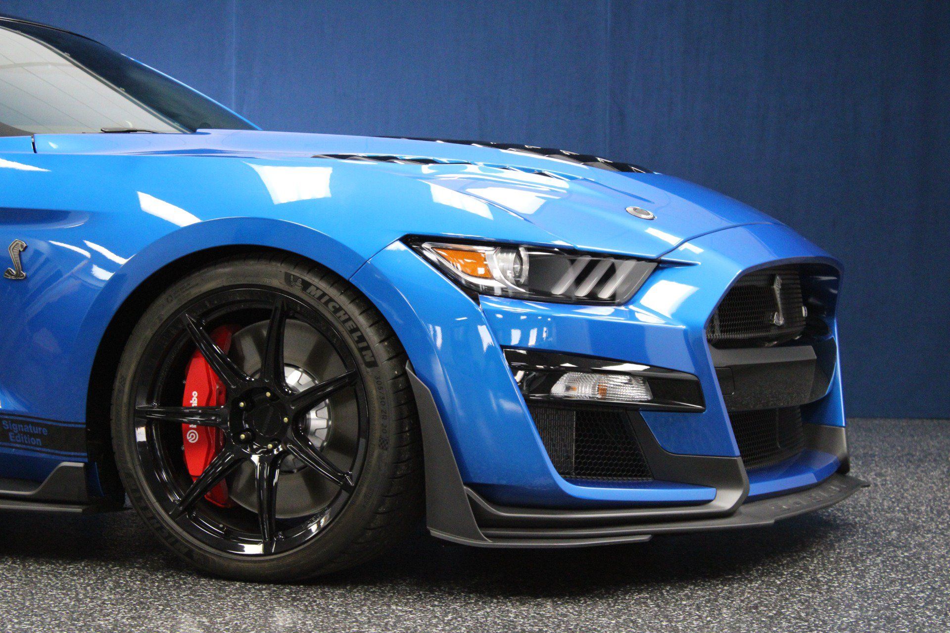 Used 2020 Ford Mustang Shelby GT500 w/ Technology Package RWD image 38