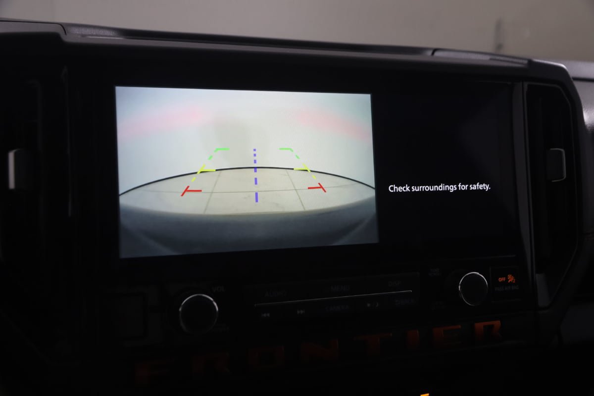 Used 2026 Nissan Frontier Pro-X w/ Tow Package RWD image 9