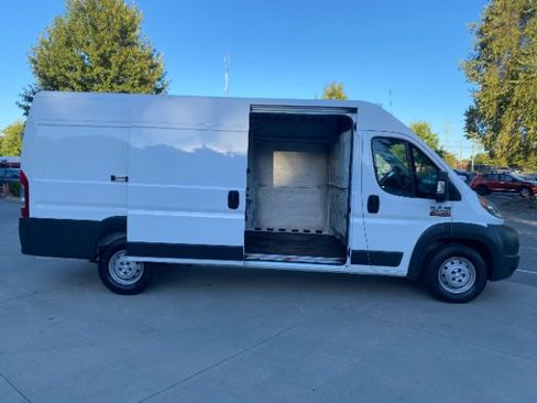 Used 2018 RAM ProMaster 3500 w/ Mopar Trailer Tow Group image 7